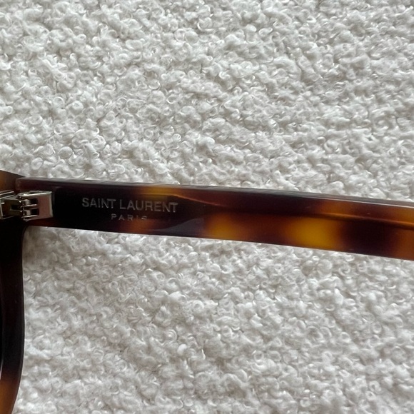 Authentic Saint Lauren Sunglasses 🕶️ - Picture 5 of 5